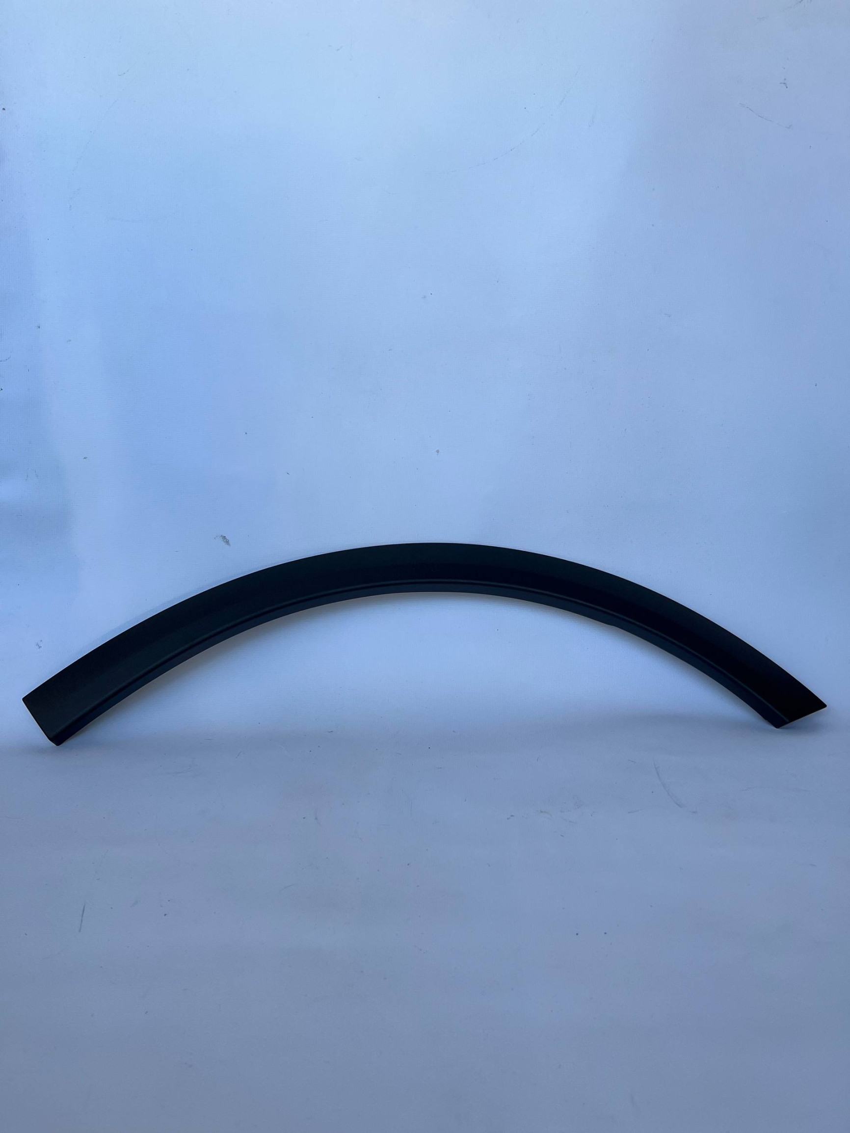 Арка на Tesla MX задня ліва на двері