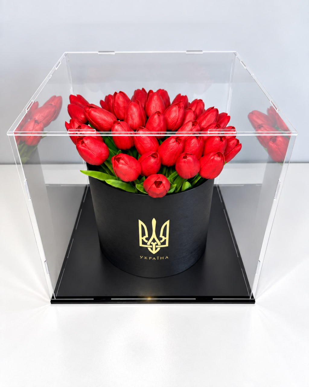 Готова композиція 🌷Тюльпани червоні в кубі 