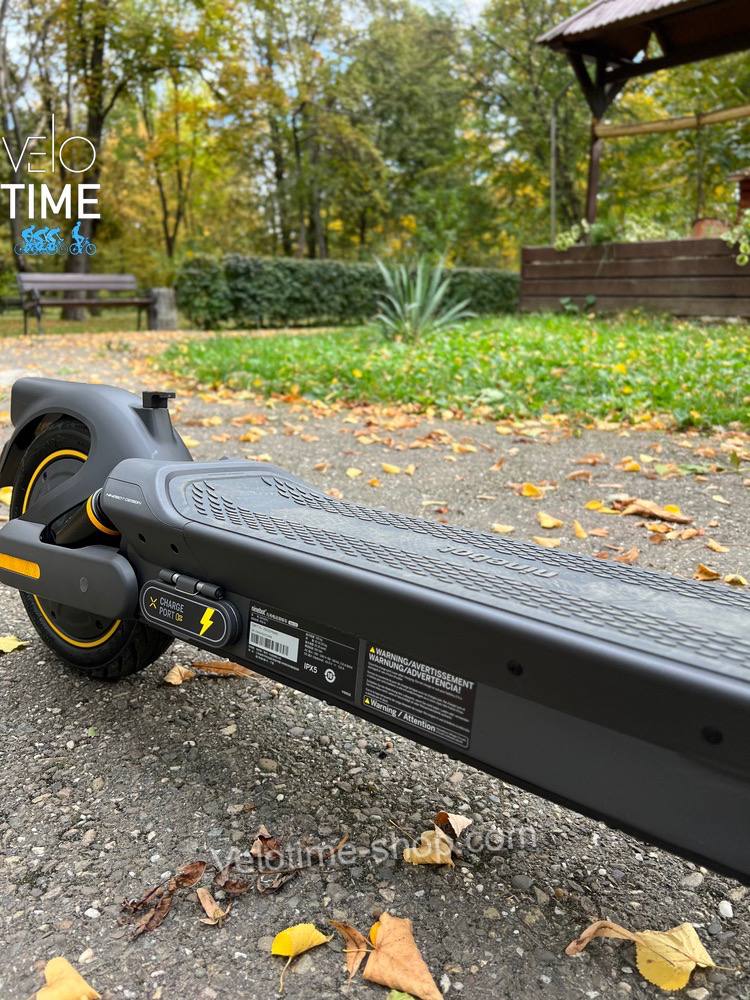 Электросамокат Ninebot KickScooter MAX G2