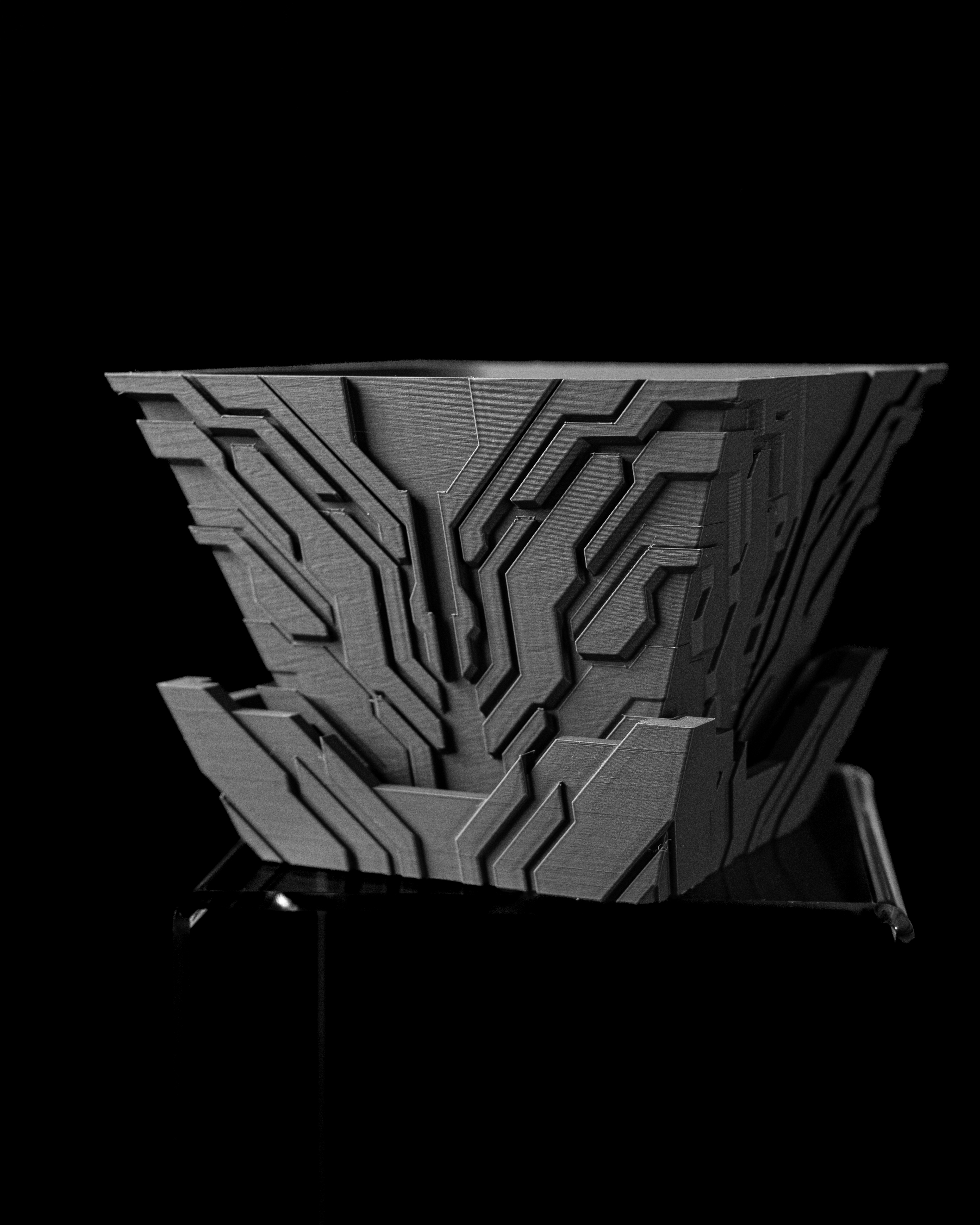 Uplink Planter Pot – Minimalist 3D Printed Planter