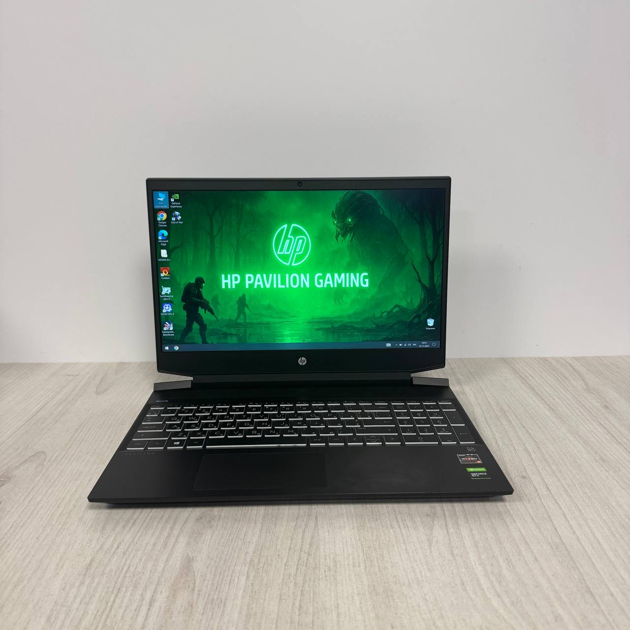 HP Pavilion Gaming 15-ec0000ua