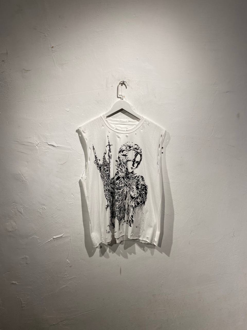 Майка біла gothic otricala