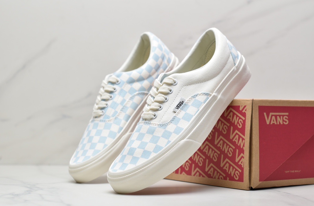 2022 Vans Era