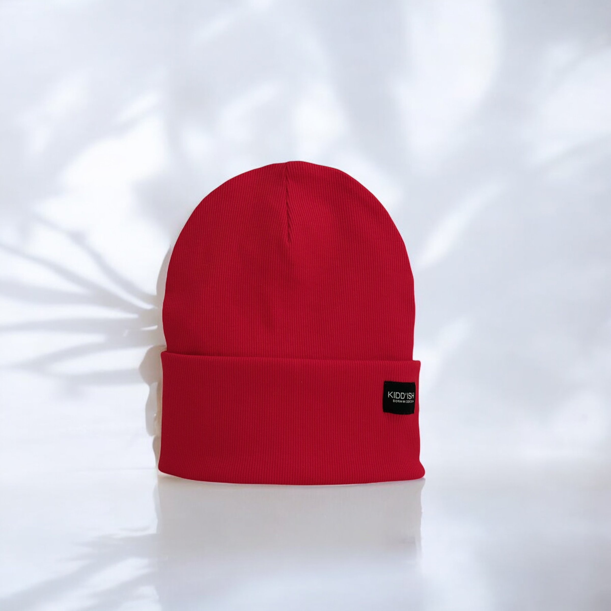 Шапка з підворотом - червоний