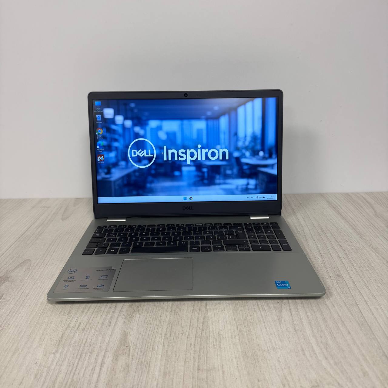 Dell Inspiron 3501