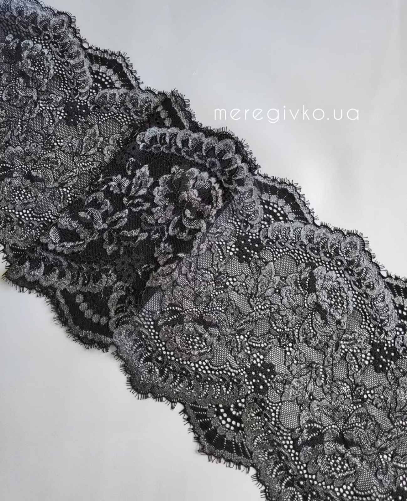 Еластичне мереживо "Black with silver"