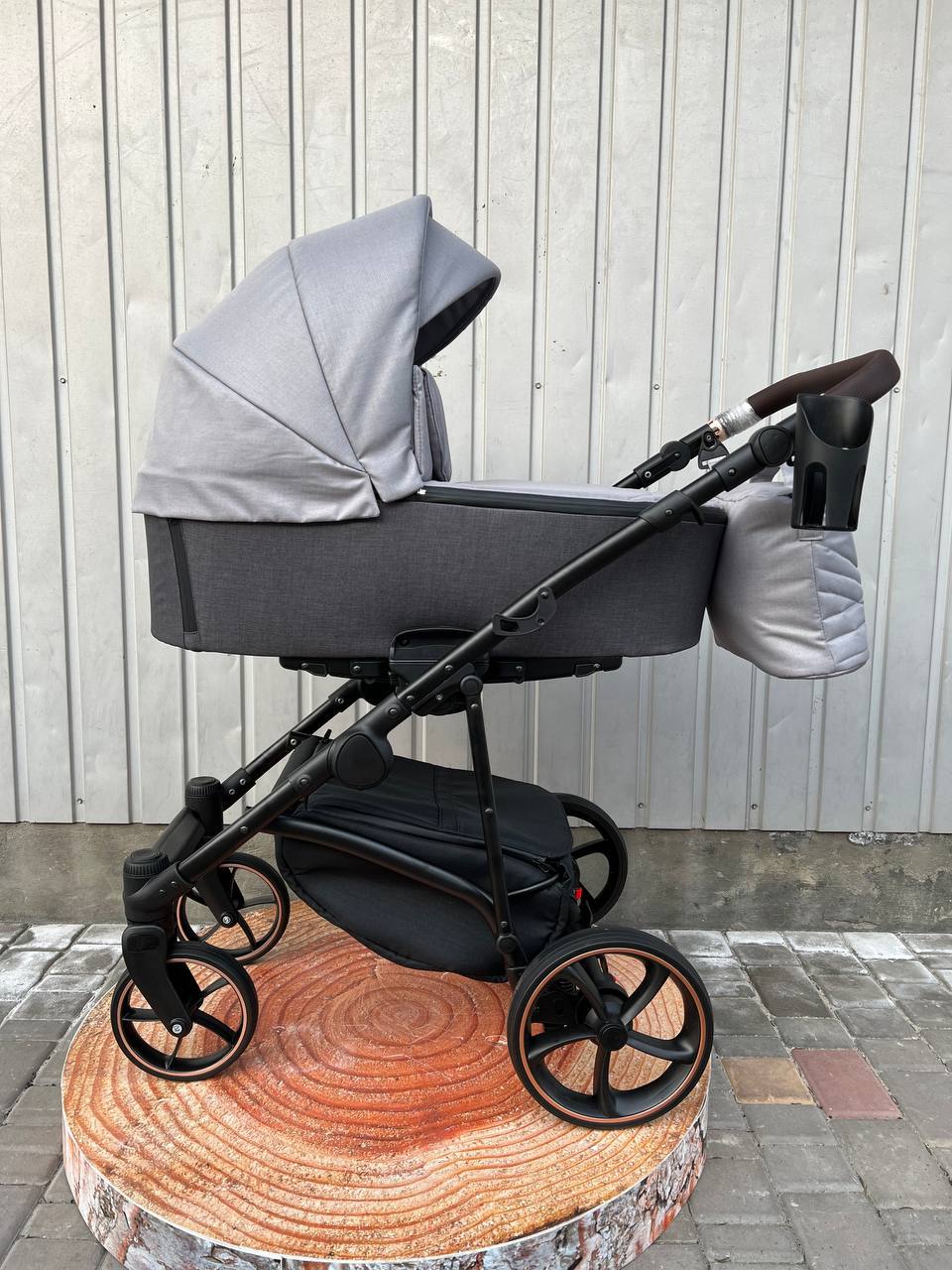 Коляска 2в1 Baby Pram Bailey Premium 2024 Light Grey Textile