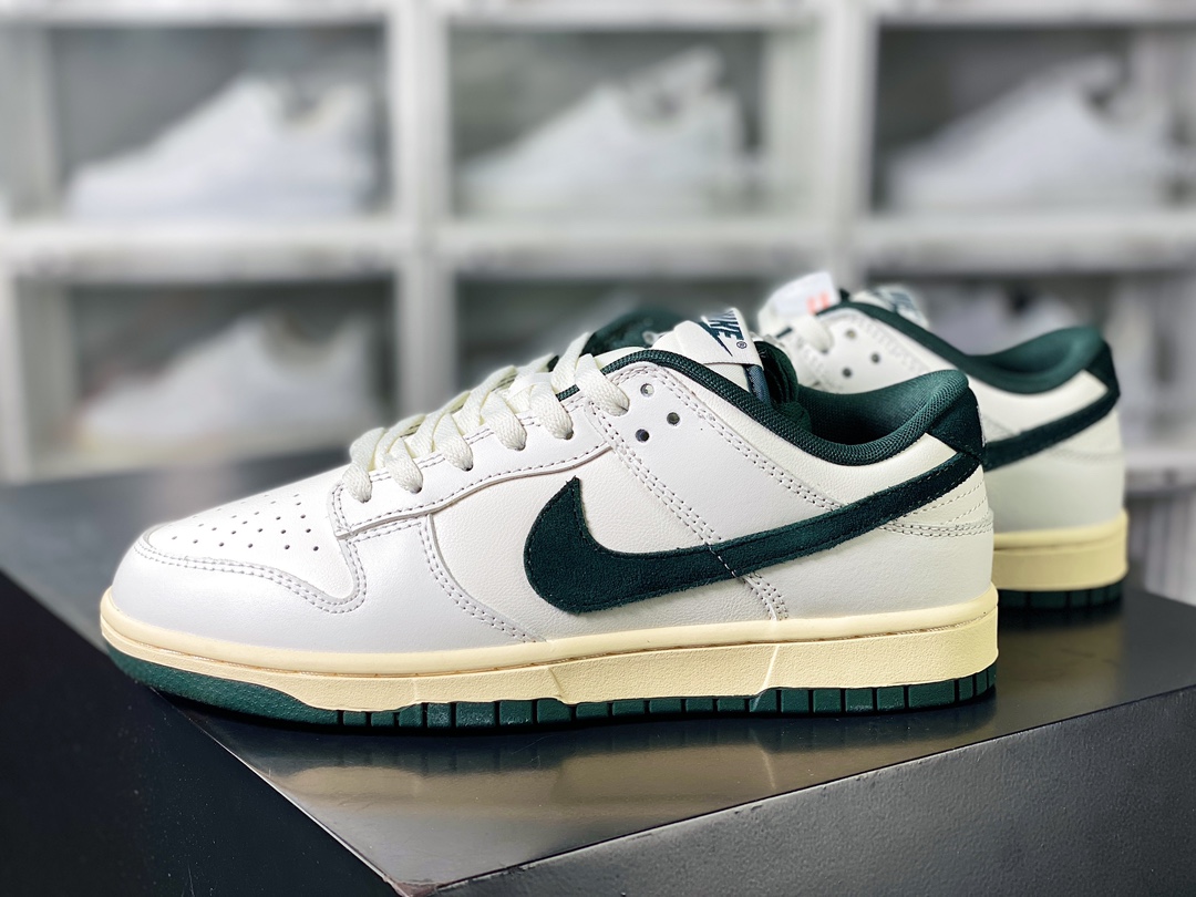 Nike SB Dunk Low”Athletic Department” Q8080-133