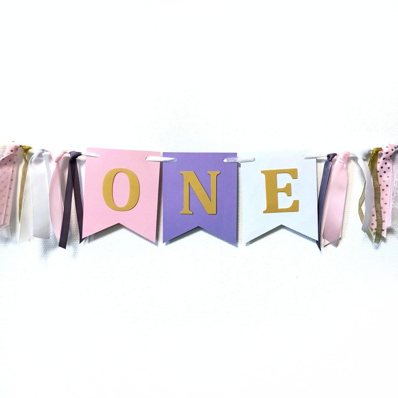 Прапорці ONE з стрічками, бузковий, handmade