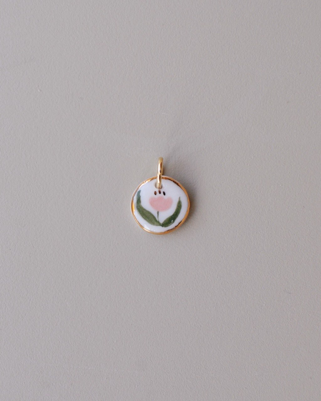 порцеляновий кулон "рожева квітка"