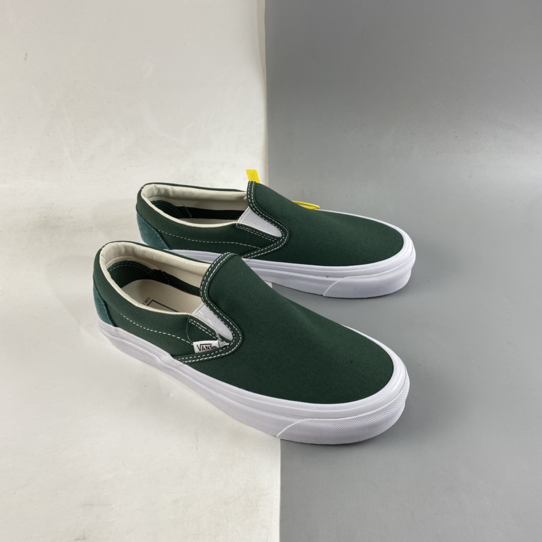 Adsum x Vans Vault OG Slip-On VANSBESTFRIEND1