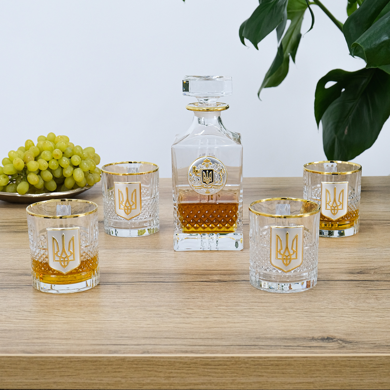 Набор для виски "Тризуб" – 7 предметов, хрусталь с позолотой, серебряная символика, графин + 6 бокалов, GPB7TRY1GG