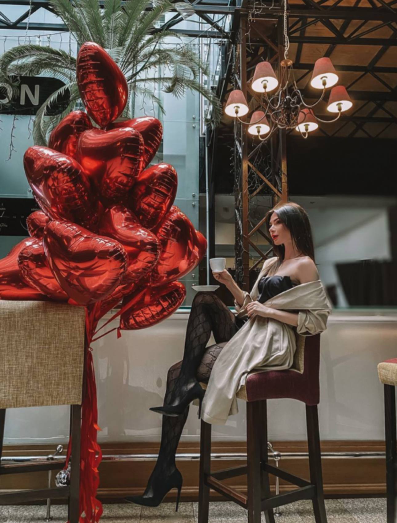 Romantic Red Heart Balloon Bouquet