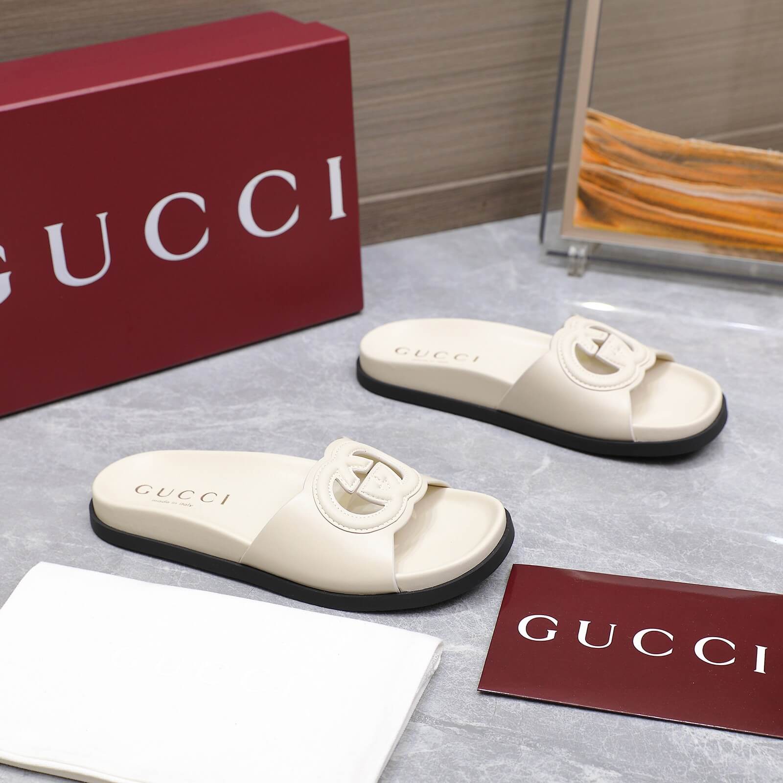 Gucci шльопанці