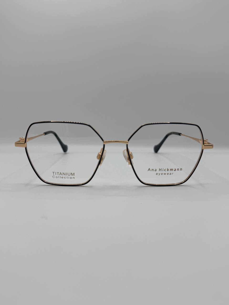 Модель Ana Hickmann AH1599GT 09AG