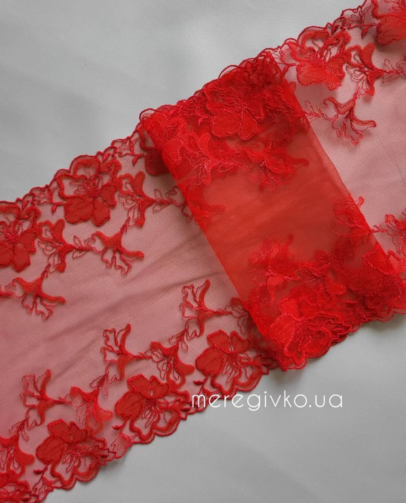 Вишивка на сітці "Red Flower"