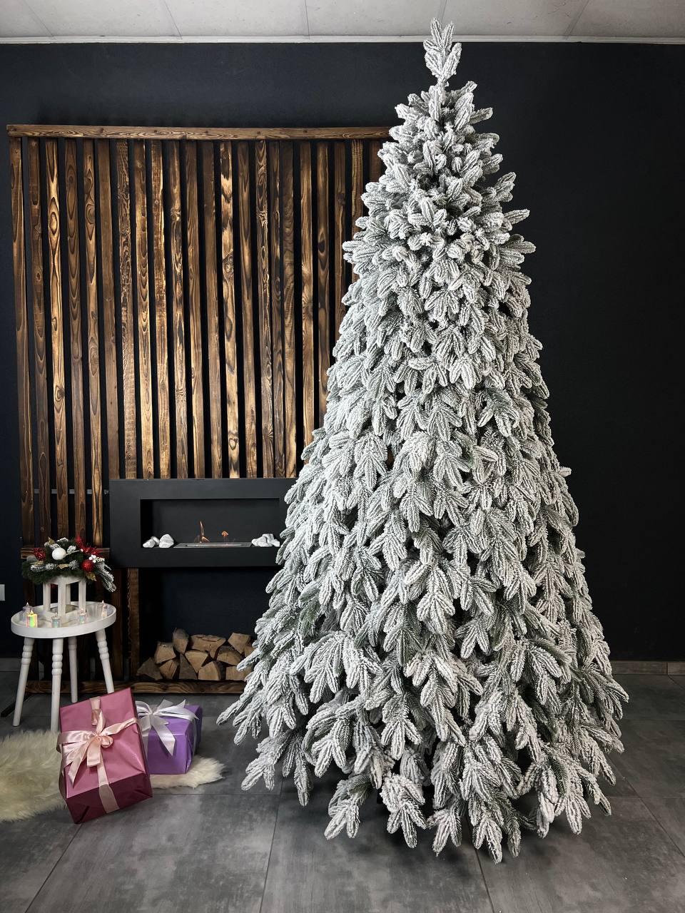 Ялинка «Роял» засніжена - 2.5м. 🌨️