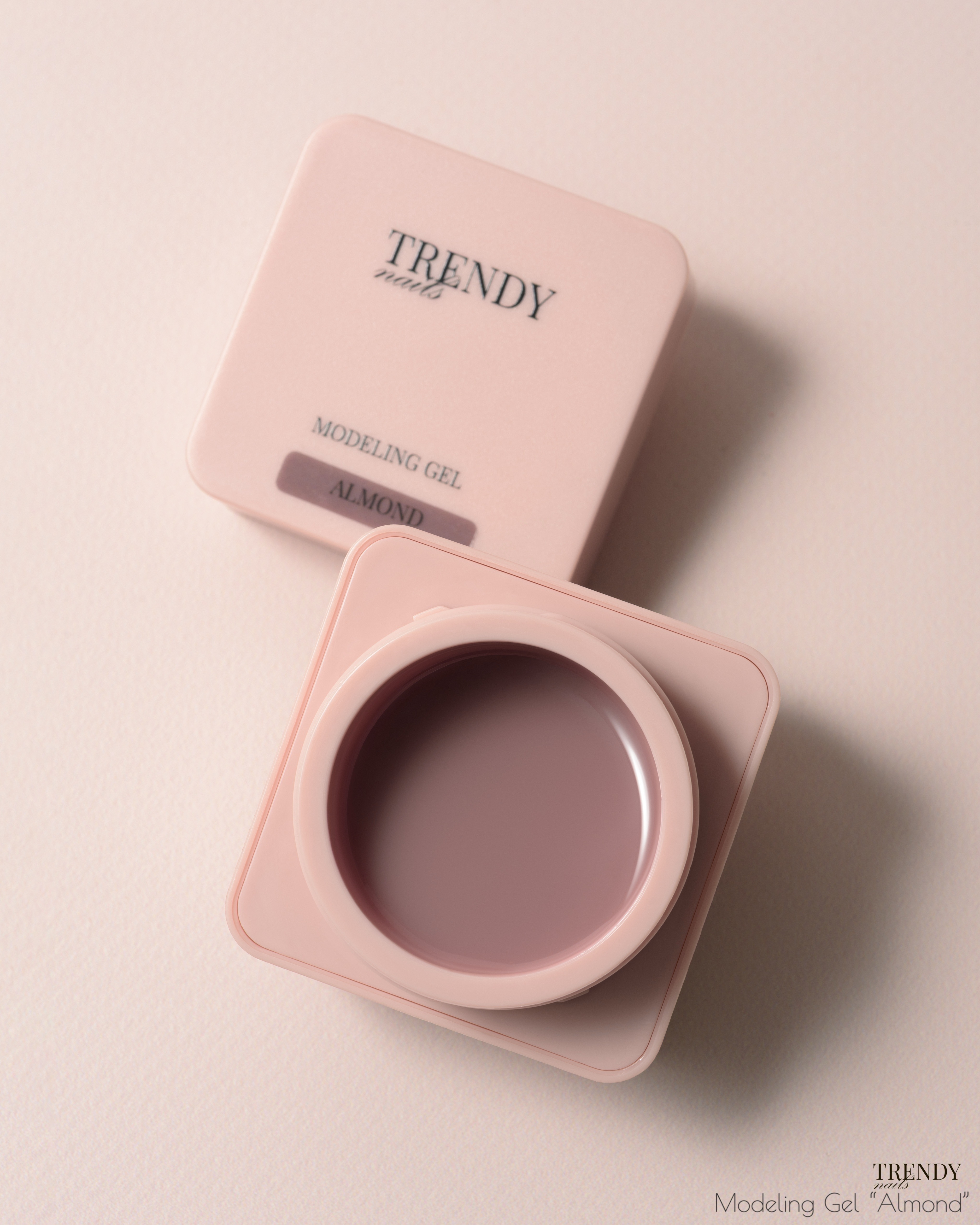 Modeling gel "Almond" 15 ml