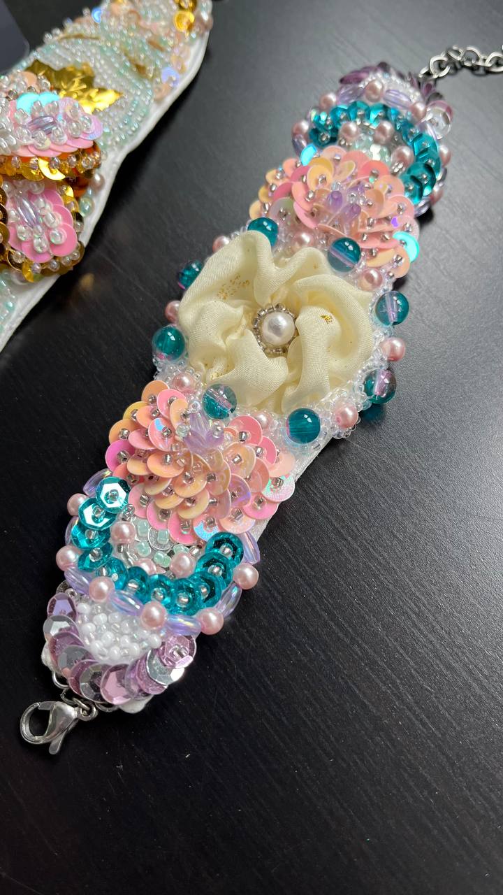 Flower Beaded Bracelet – Handmade Floral Cuff for Girl