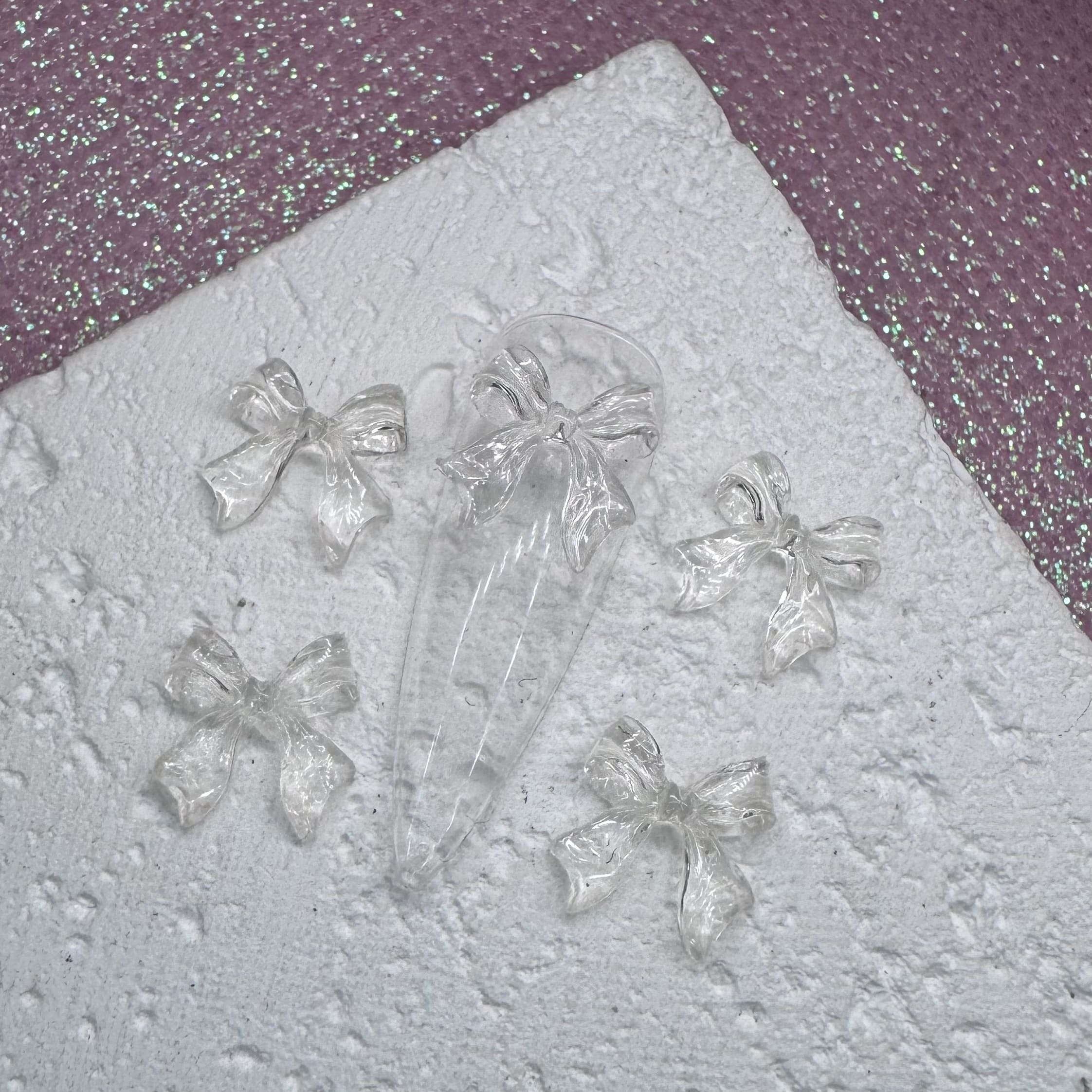 Фігурка для нігтів "Прозорий бантик"