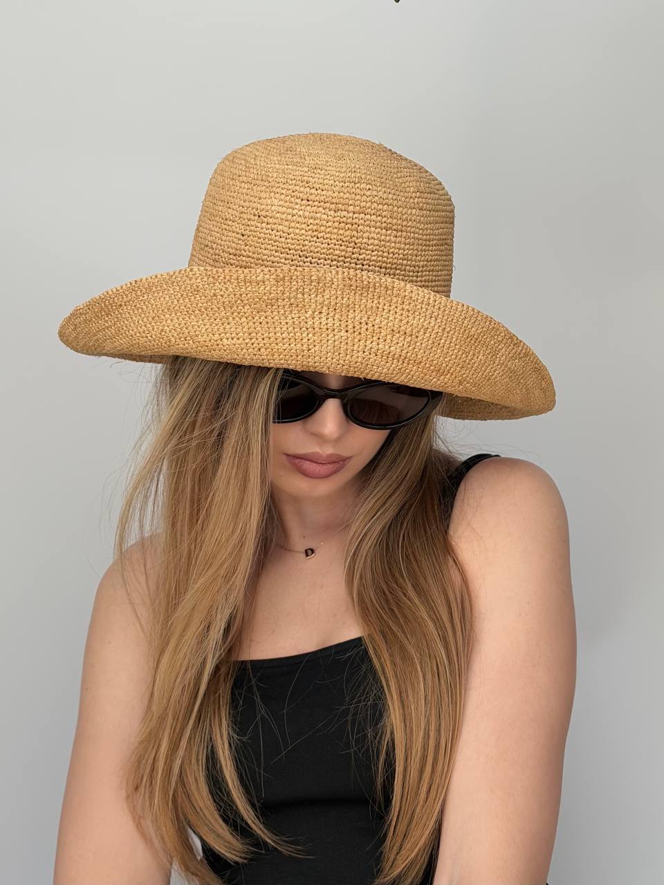 Панама з рафії