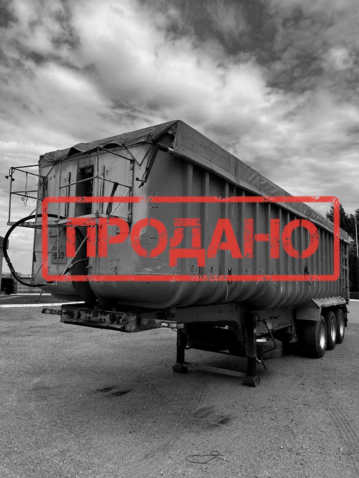 Напівпричіп зерновоз Freuhauf| 53м3 алюміній | в наявності в Україні