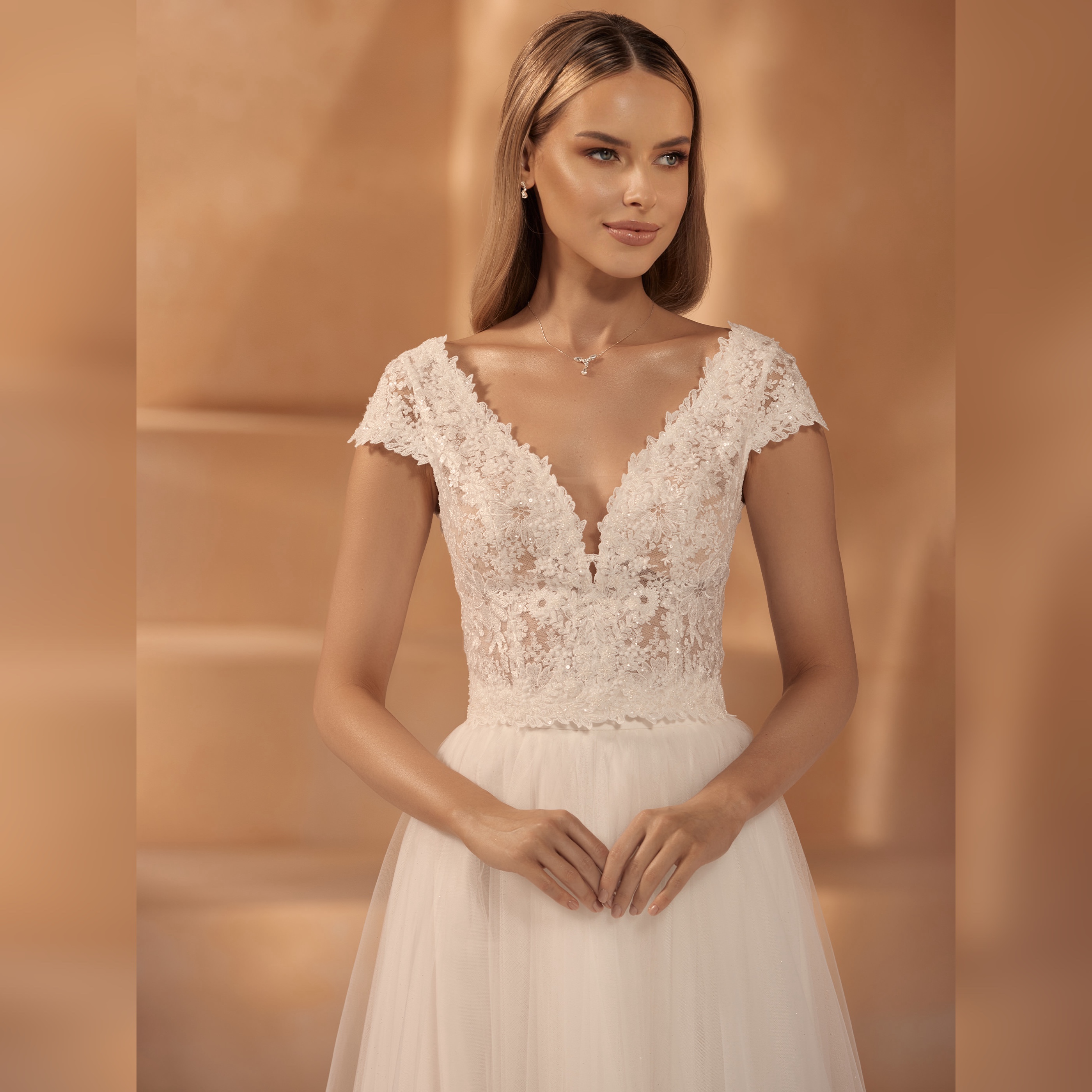 Bianco Evento Brauttop E434