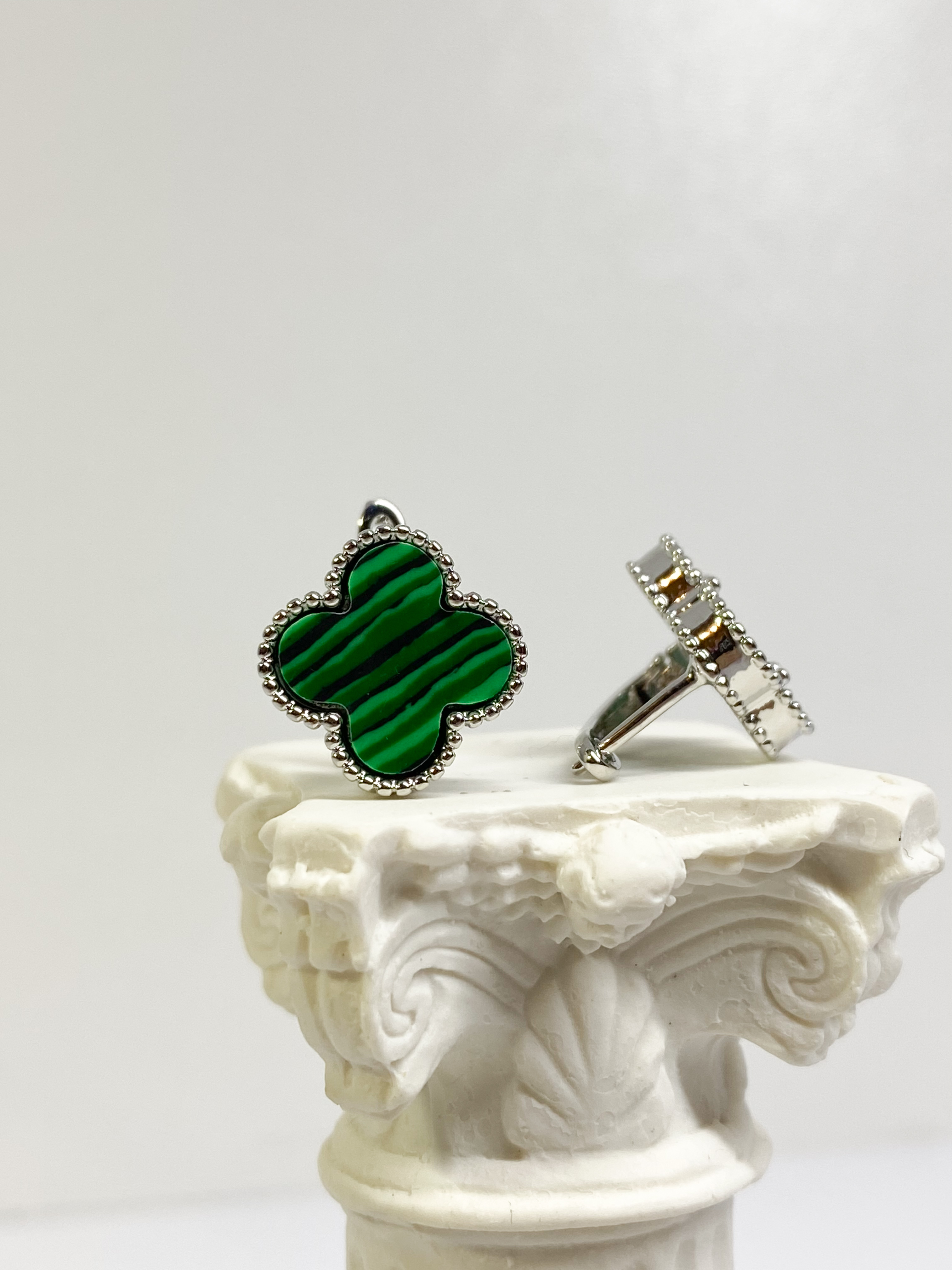 Сережки Клевер на англійській застібці