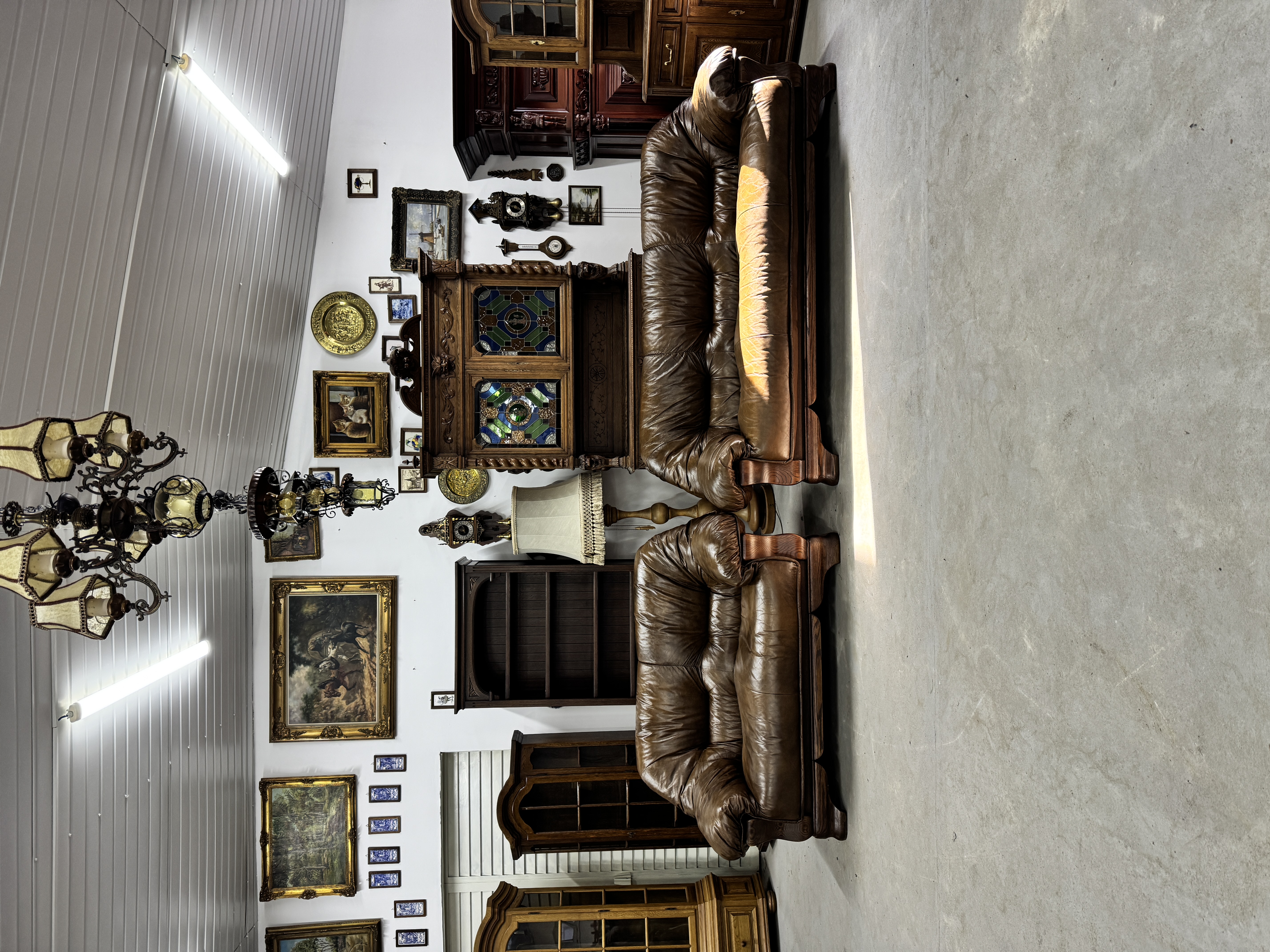 Коричневий шкіряний комплект