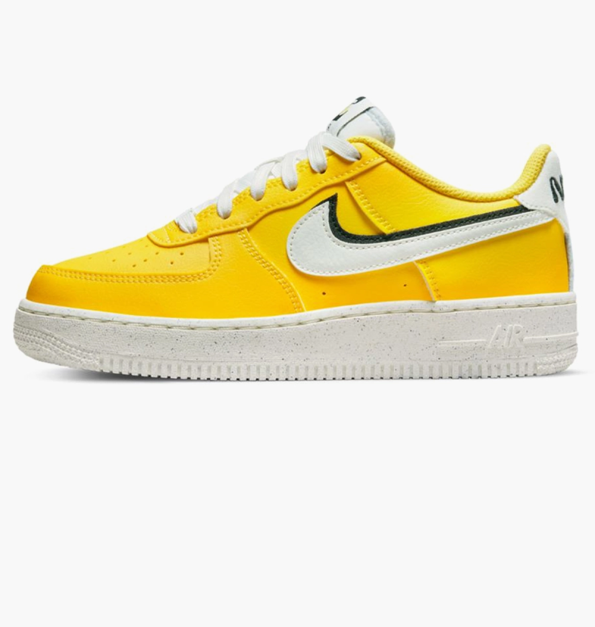 Кросівки жіночі Nike Air Force 1 Lv8