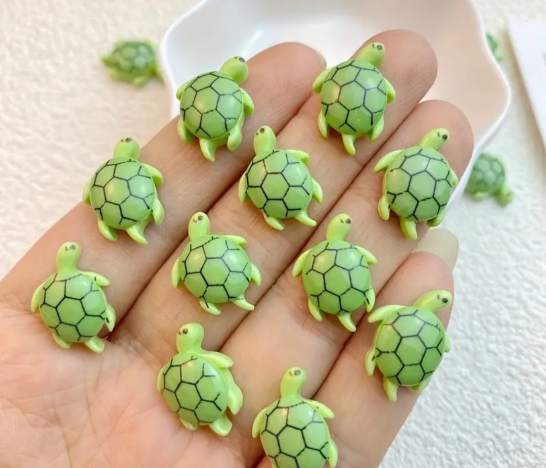 10 pcs Mini Sea Turtle Crab