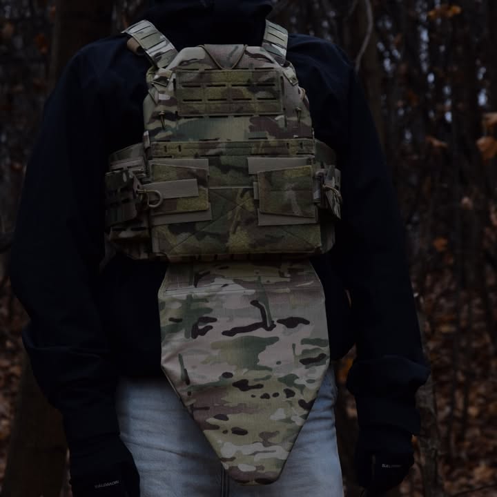 Полегшенний модульний корсетний плейт-керієр "LDPC Krieger"  + напівкорсет "Half Harness Krieger" від українського бренду "Kudack Fortress".