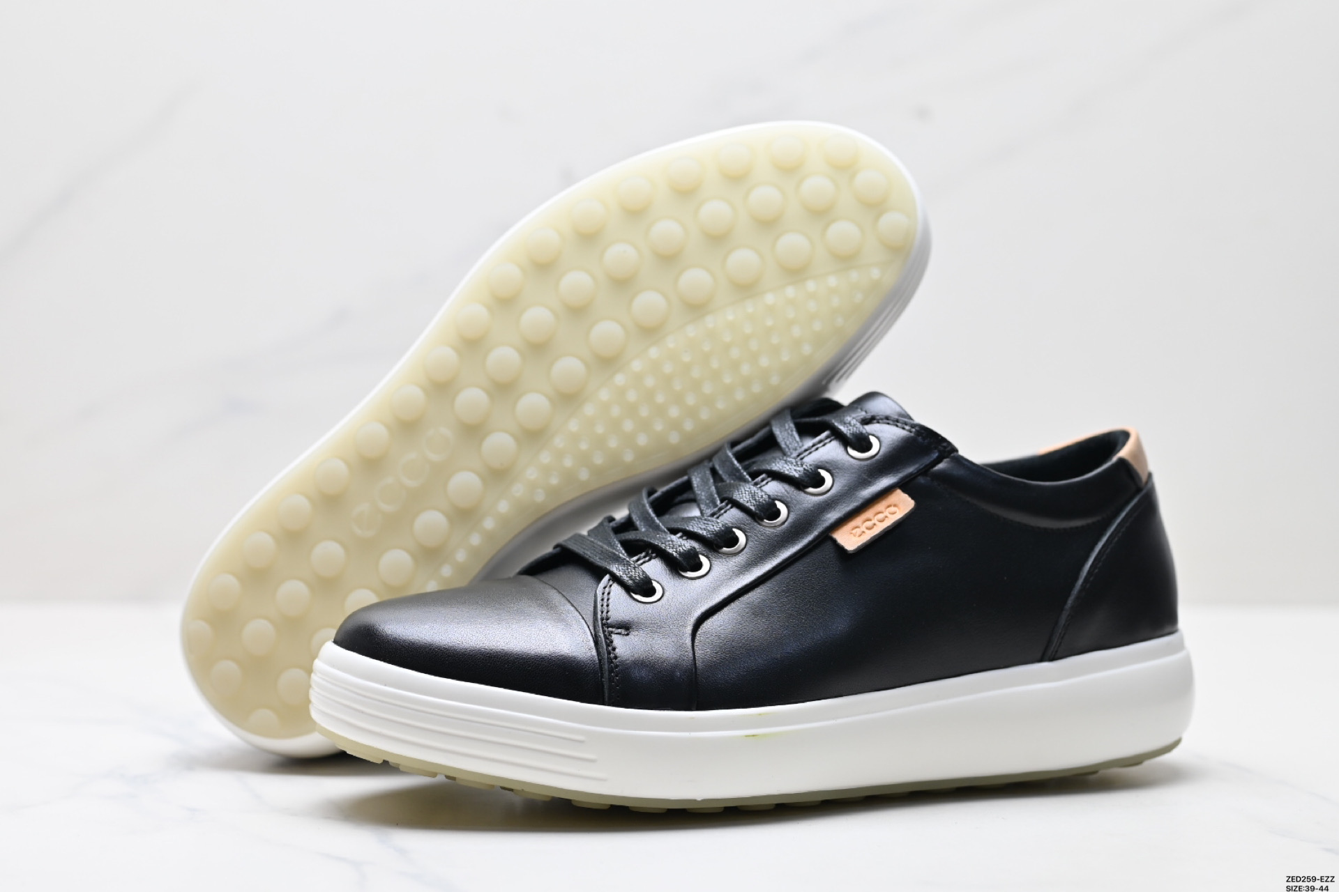 ECCO  Soft 60 M