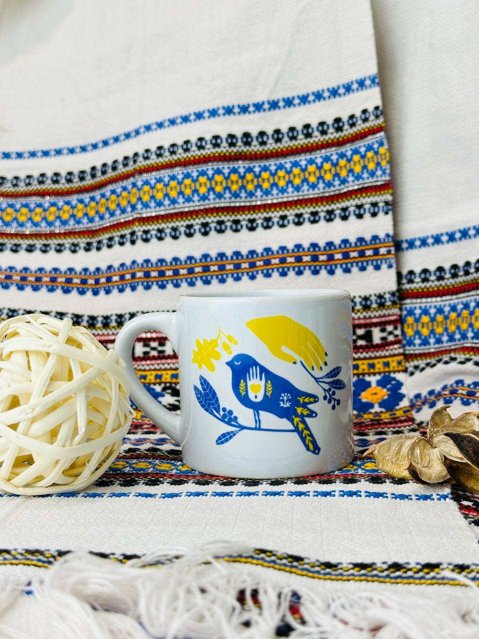 Керамічна чашка "Голуб миру" | Mug en céramique "Colombe de la paix"
