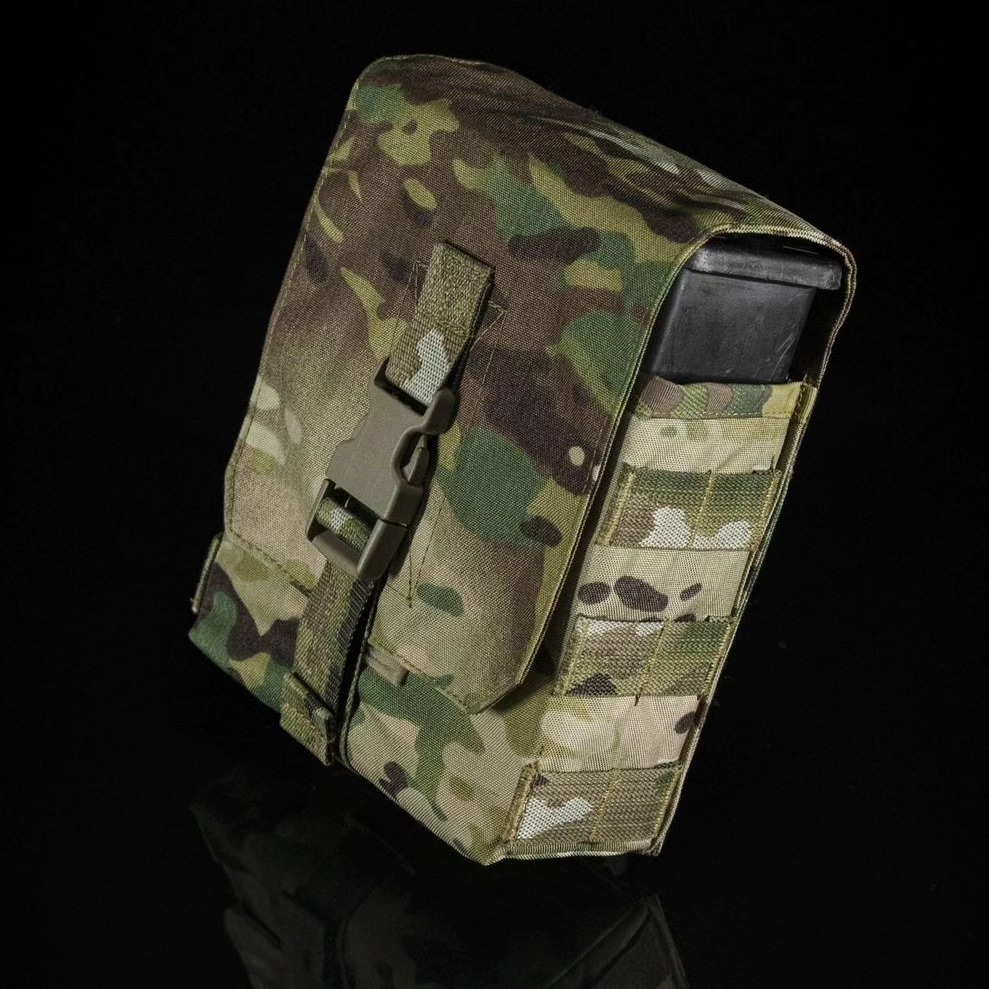 Універсальний підсумок під короб на 200 кулемету M249, від українського бренду "MALVA AMMUNITION".