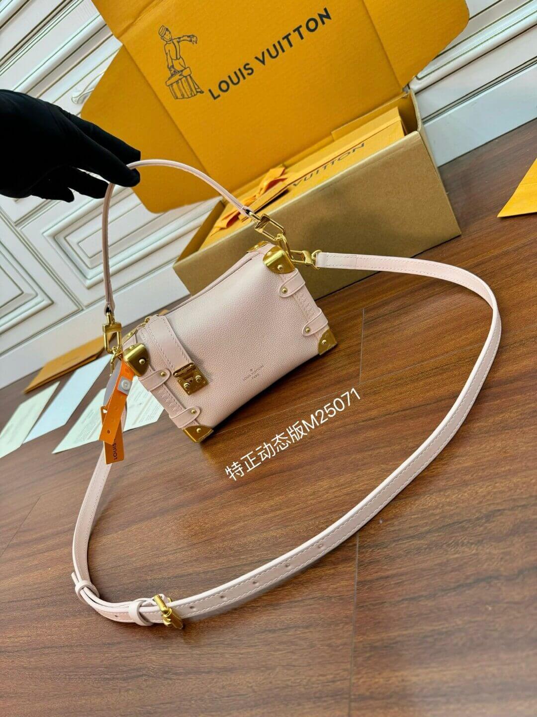 Сумка Louis Vuitton