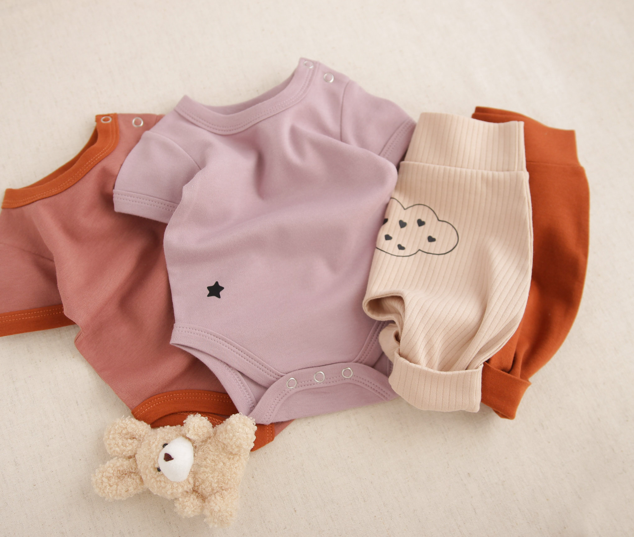 Комплект 2 боді та 2 штанців