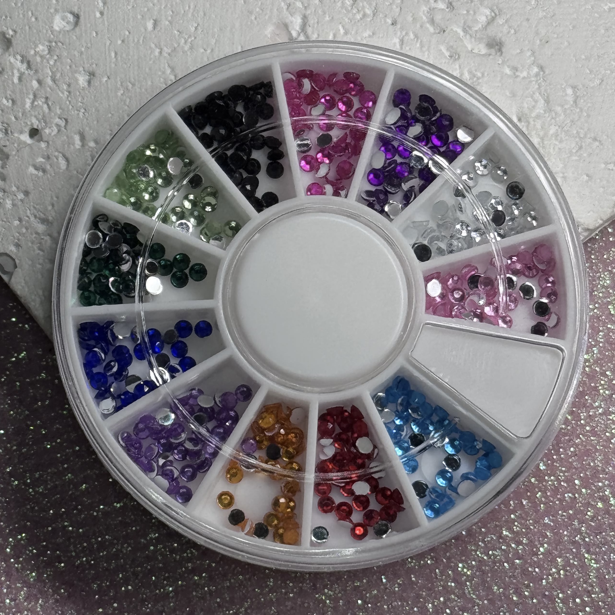 Набір різнокольорових страз