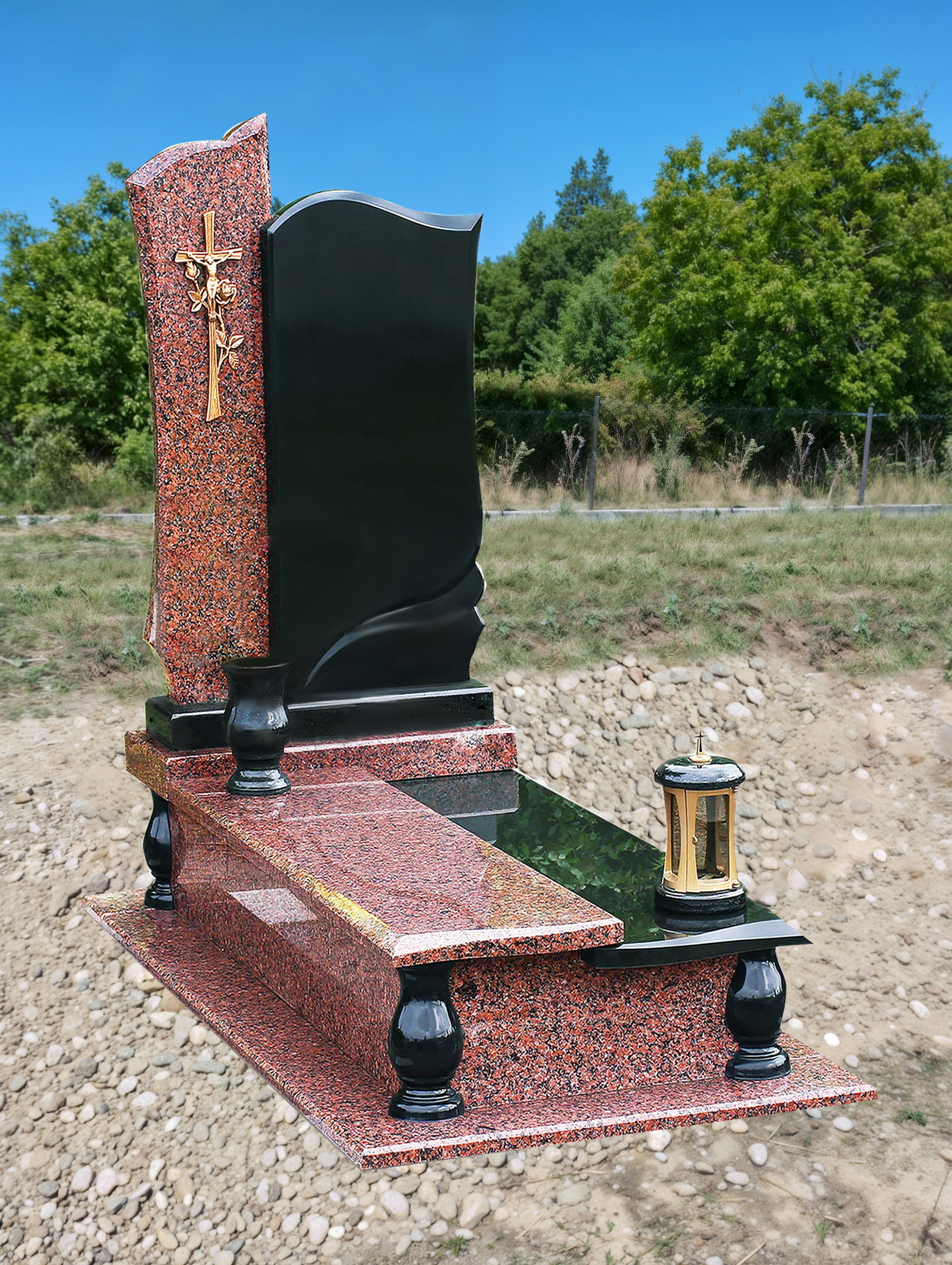 Гранітний одинарний пам’ятник з червоного та чорного граніту і декоративним хрестом