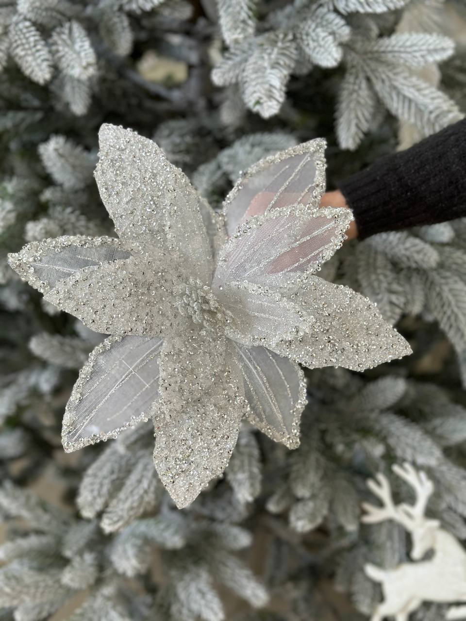 Декоративна квітка Пуансетія з глітером та бісером 30 см, ніжка 50 см