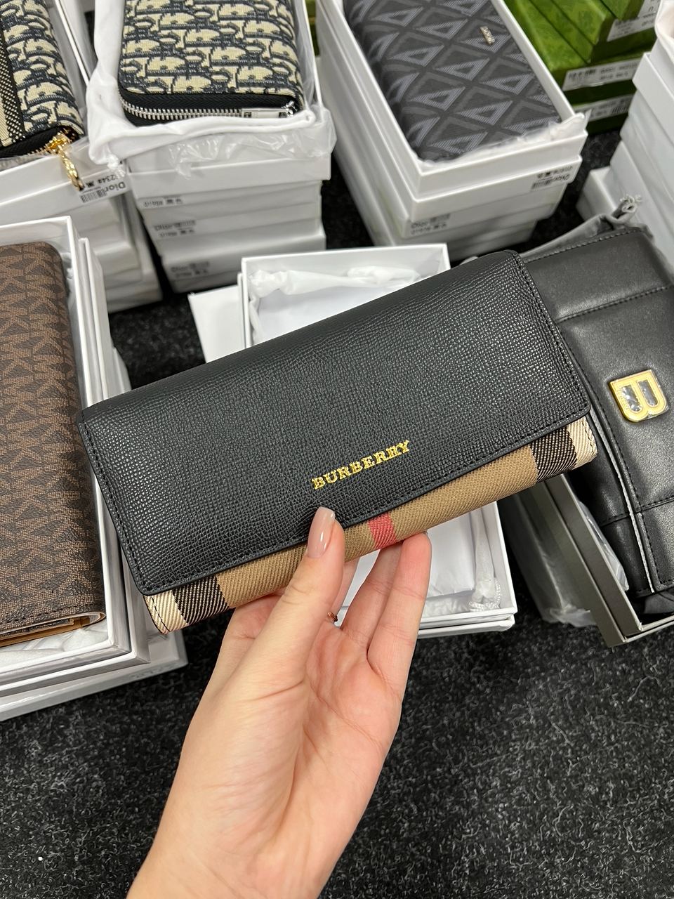Burberry Credit Card Wallet Brown/Black