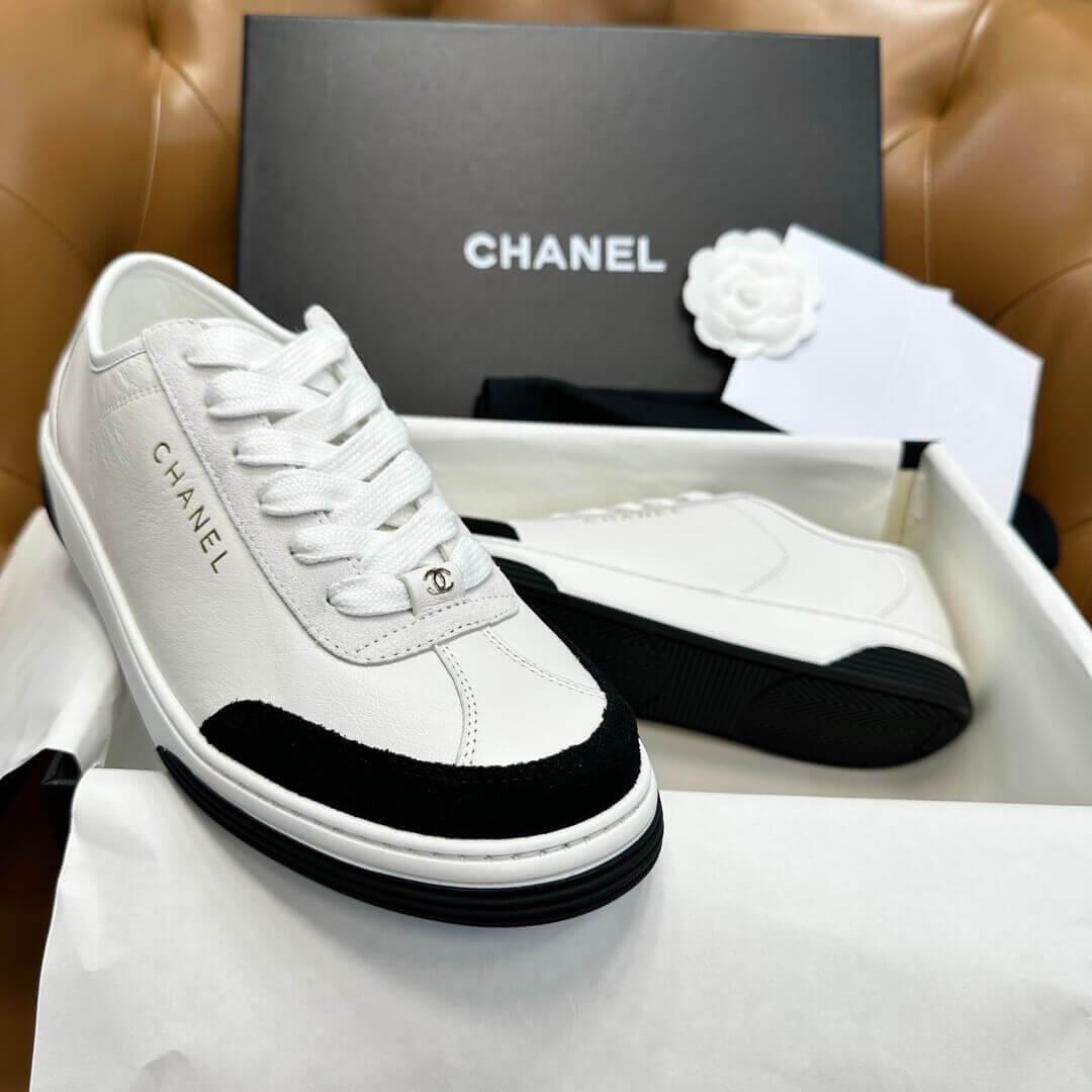 Chanel кросівки