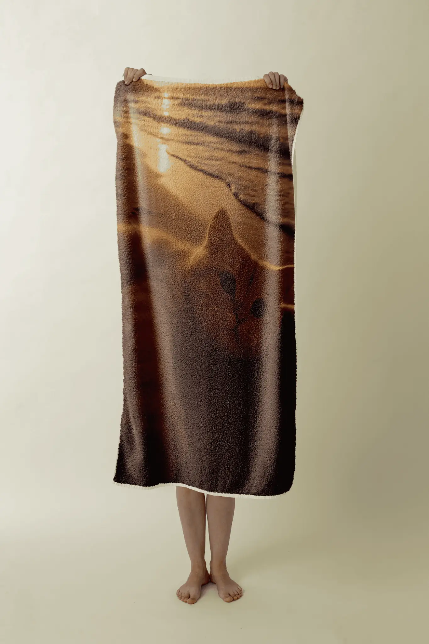 Рушник "Кіт на пляжі"