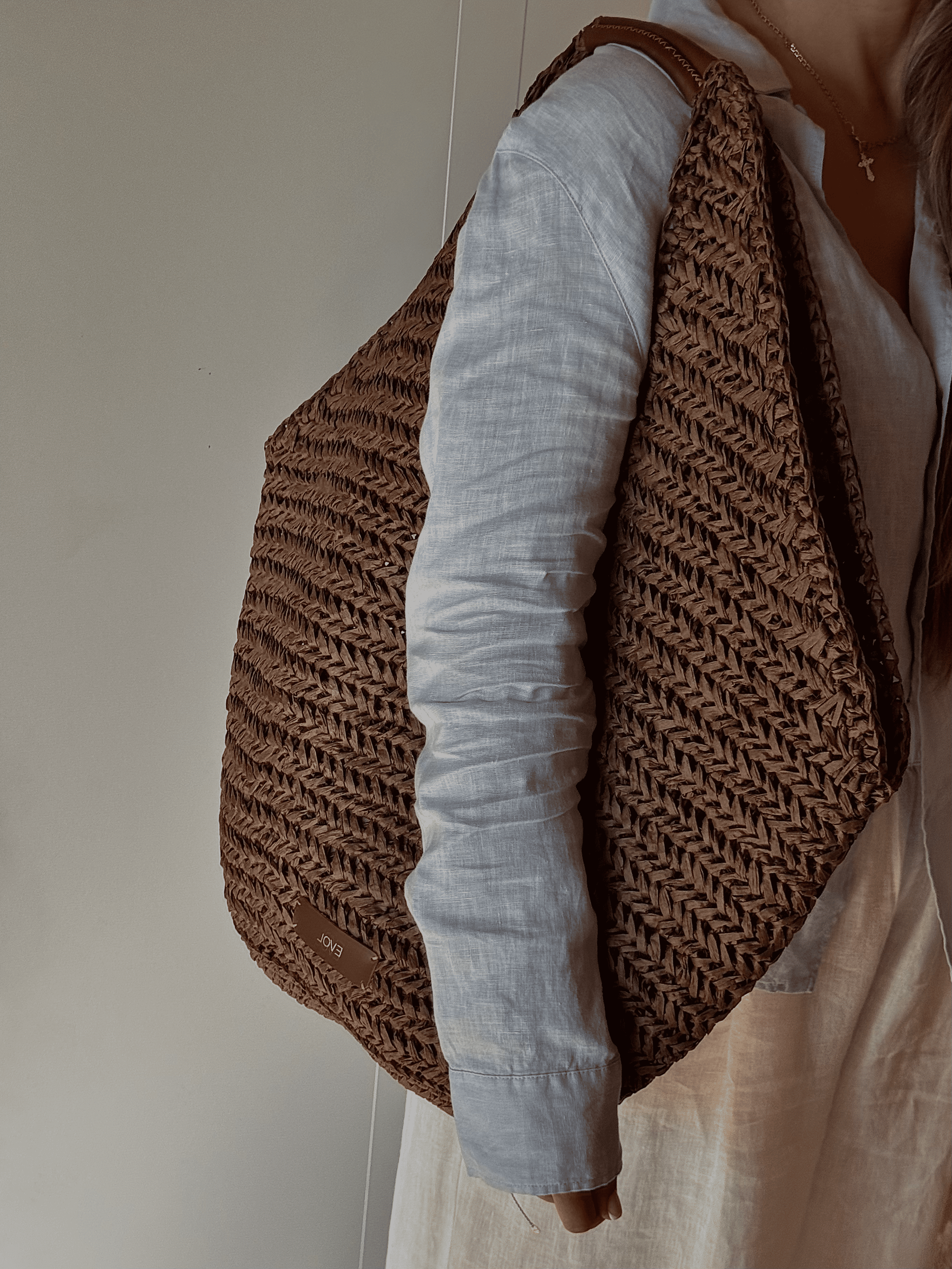 Knit Raffia Tote — стильна літня сумка з рафії | EVOL