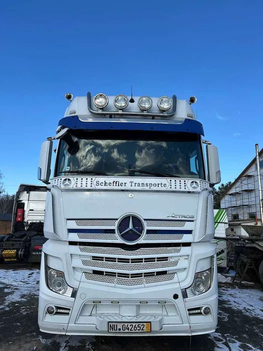Капот Mercedes Actros MP4