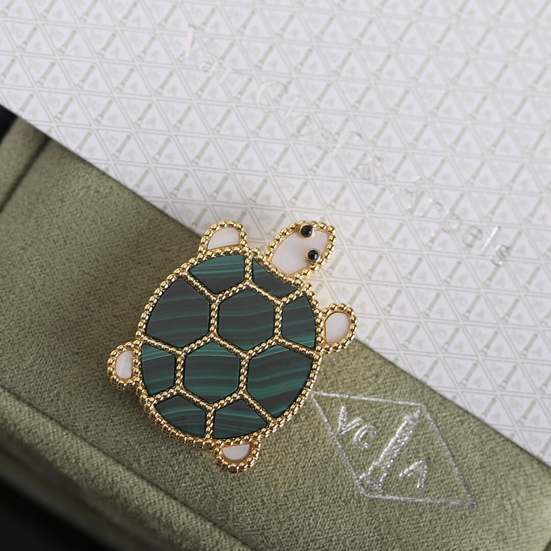 Van Cleef&Arpels брошка