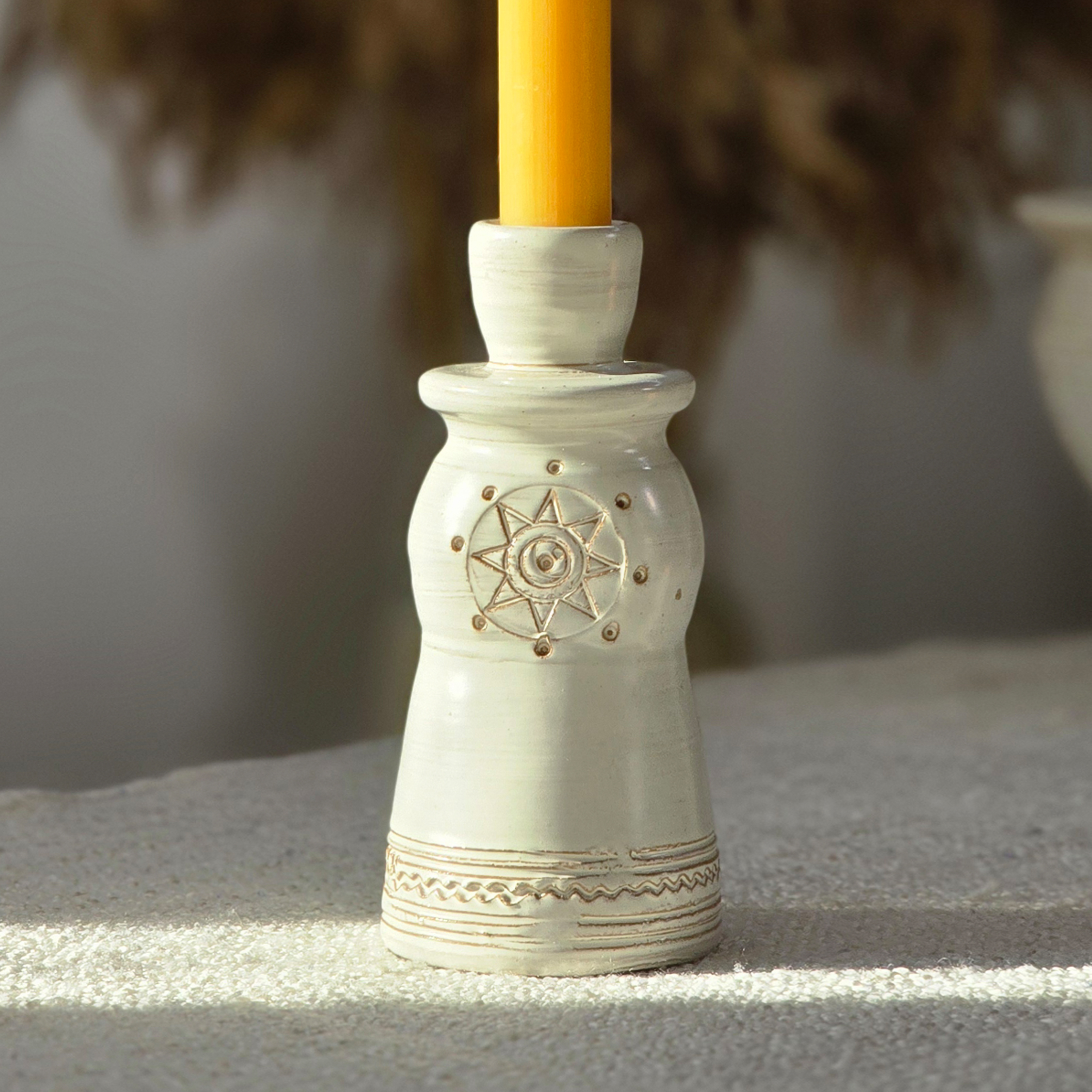 Підсвічник Зірка Бежевий 14 см