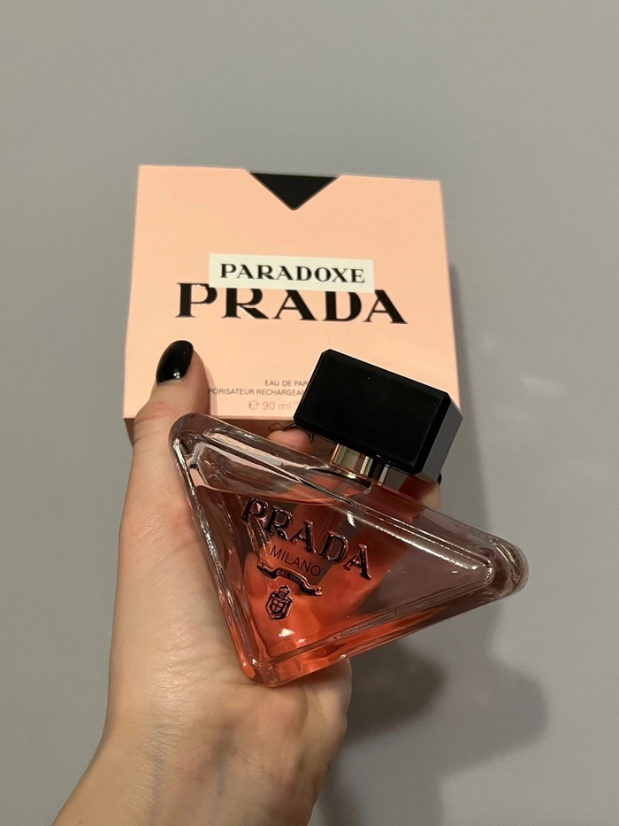 Prada Milano Paradoxe