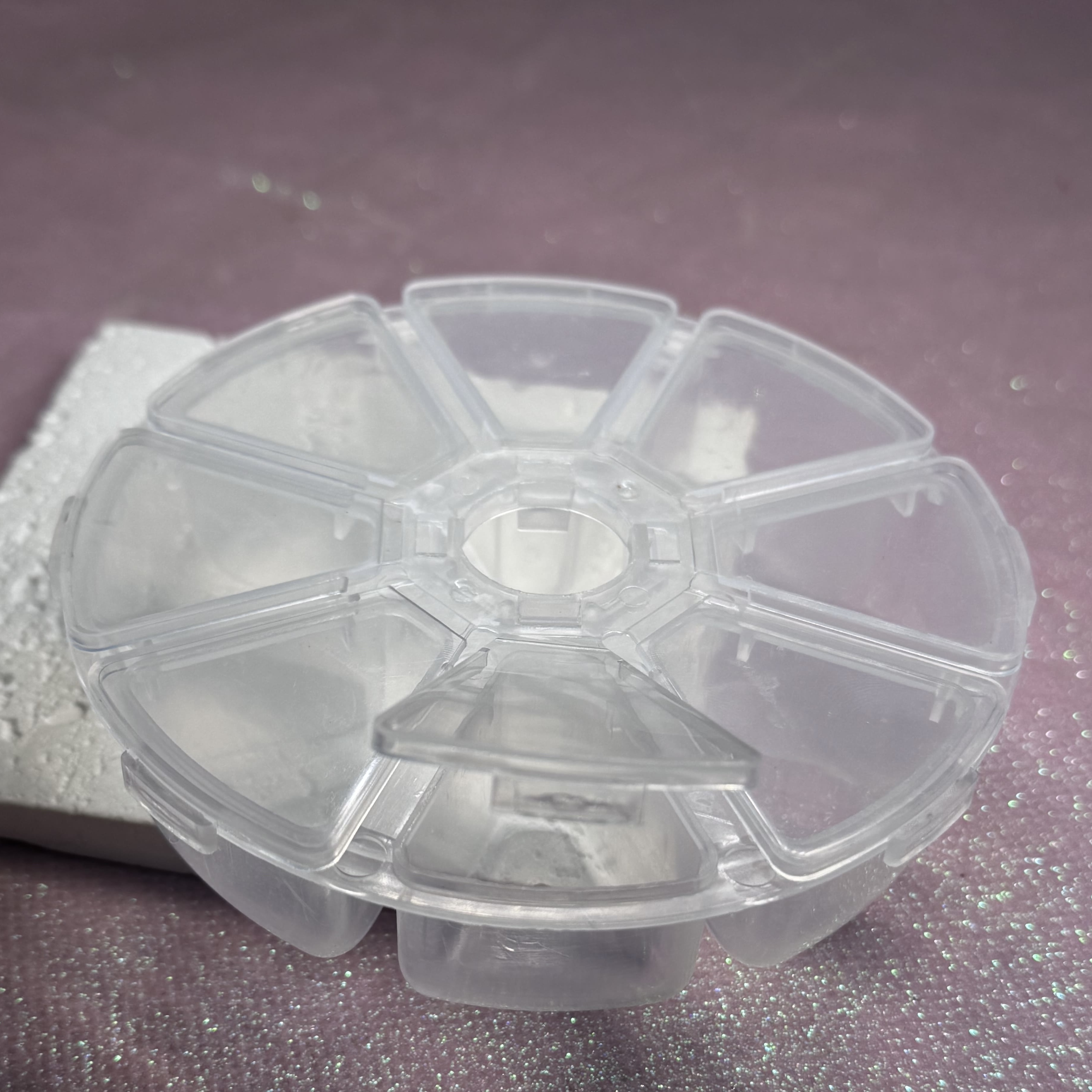 Бокс для зберігання на 8 комірок