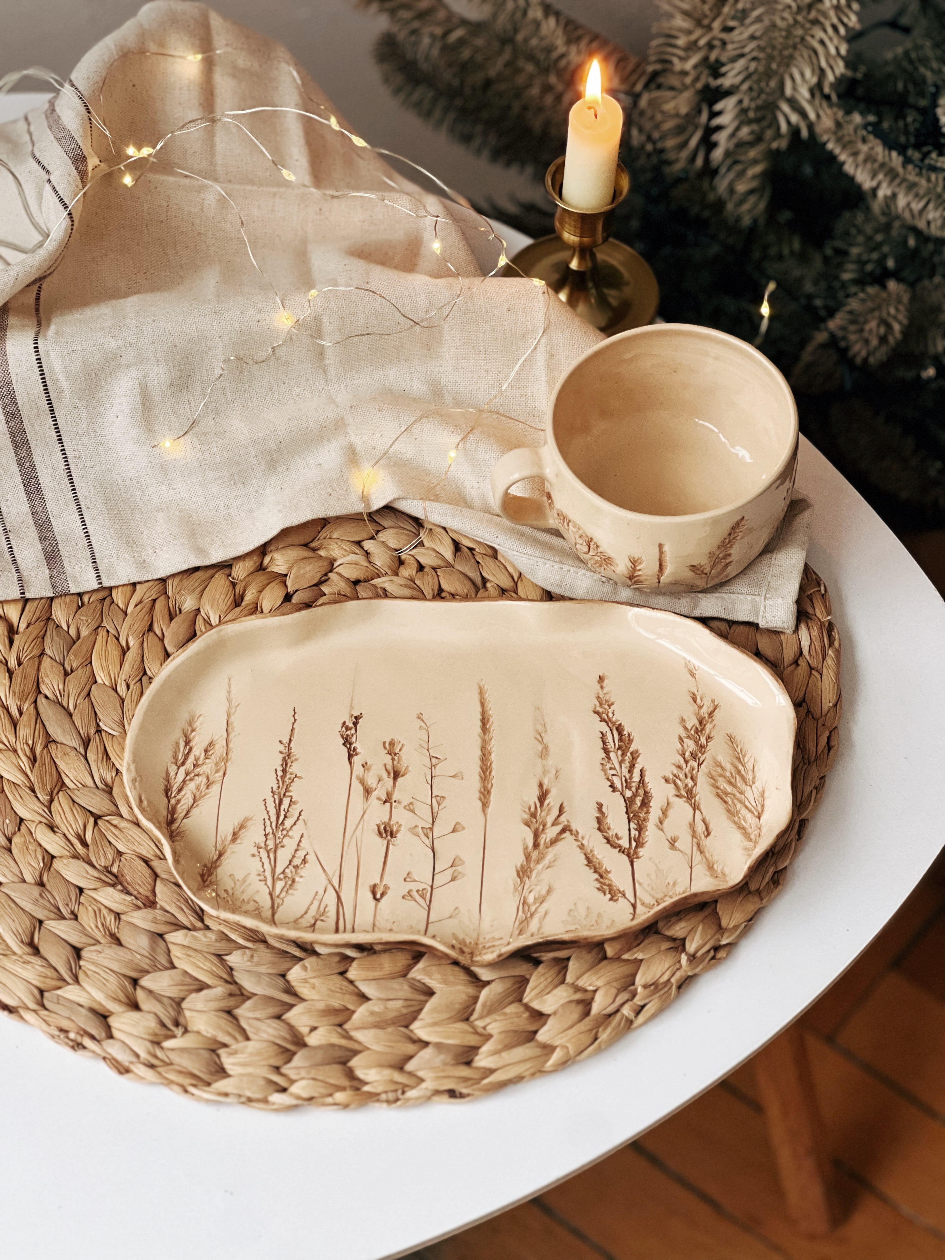 Набір овальне блюдо та горнятко 300 мл